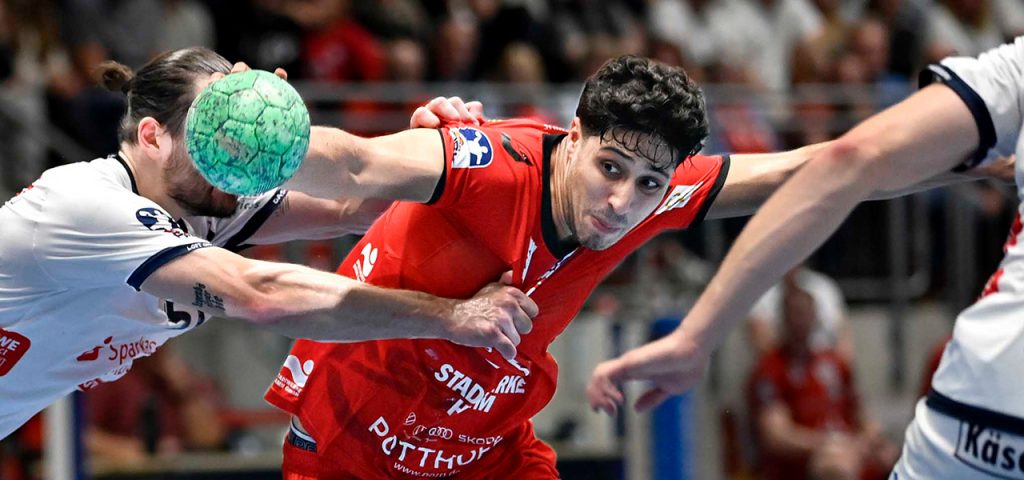 Zum zweiten Heimspiel der Meisterschaft empfängt der ASV am Sonntagnachmittag um 17 Uhr den Dessau-Roßlauer HV in der WESTPRESS arena. Während die Gastgeber mit 4:2 Zählern in die neue Saison der 2. Handball-Bundesliga gestartet sind, gelang den Gästen um Trainerroutinier Uwe Jungandreas bisher nur ein Sieg. Allerdings fielen die beiden Niederlagen zuhause gegen Dresden (27:29) und in Großwallstadt (29:30) sehr knapp aus.